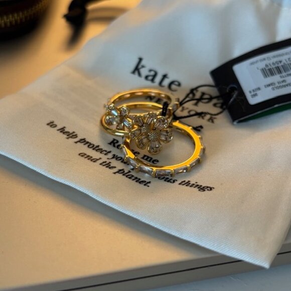 Fleurette rings size 8- set of 3 - Picture 4 of 4